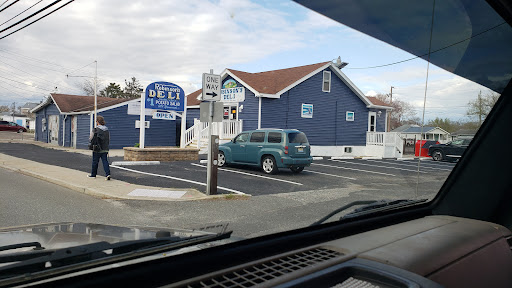 Robinson's Deli & Produce